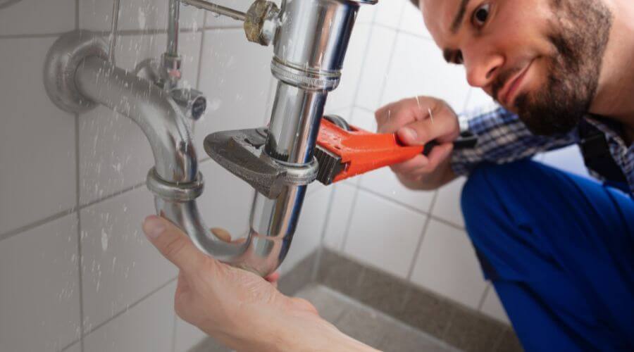 Professional same day plumber services in Ney, OH